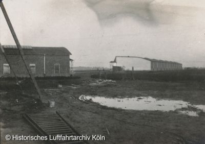 Fliegerstation Butzweilerhof im Bau 1912 oder 1913