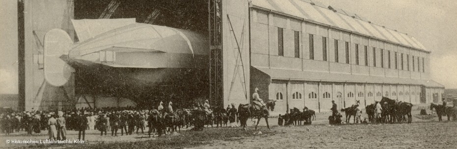 Ankunft von LZ II in Cln-Bickendorf am 5. August 1909