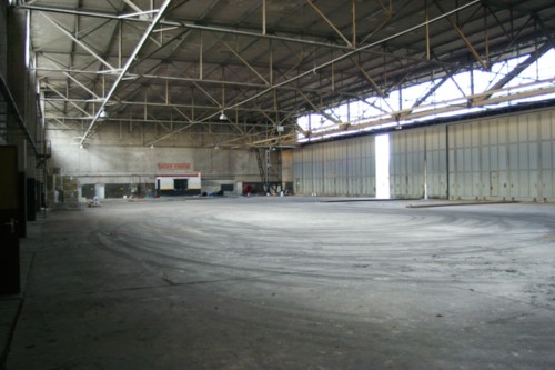 Das Innere der Halle2 ehemaliger Flughafen Kln Butzweilerhof
