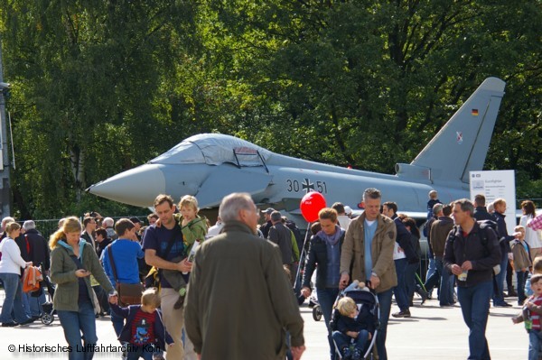Eurofighter am Tag der luft- und Raumfahrt in Kln.-Wahn 2011